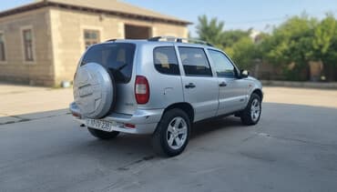 elektrik ot biçən: Chevrolet Niva: 1.7 l | 2003 il 250000 km Ofrouder/SUV — 3