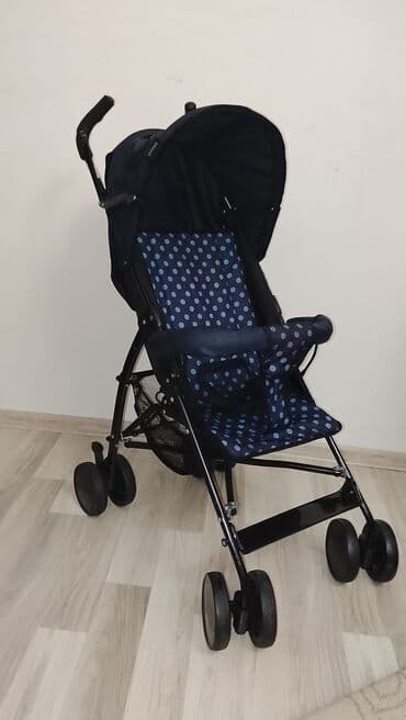 Gəzinti arabaları: Klassik gəzinti arabası, İşlənmiş, Yaş: 30 ay, Ünvandan götürmə, Ödənişli çatdırılma — 1