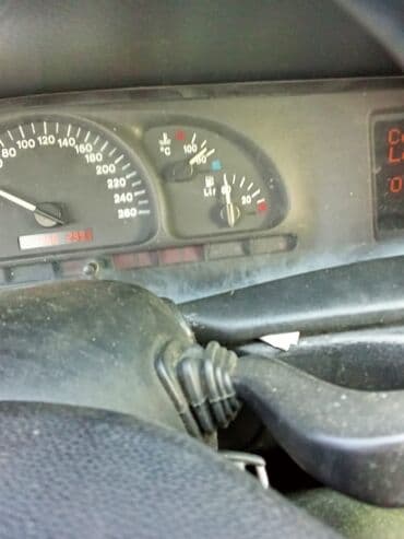 avtomobillər: Opel Vectra: 2 l | 2000 il 322290 km Sedan — 10