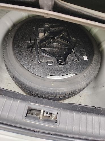 rav 4: Hyundai Sonata: 2.4 l | 2008 il Sedan — 5