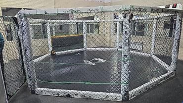 Oktaqonal MMA/qapalı döyüş qəfəsi - Peşəkar məşqlər və turnirlər üçün