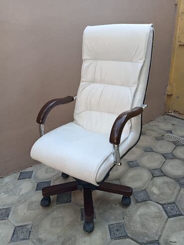 Restoran mebeli: Təkərli, Qolları tənzimlənmir, Süni dəri — 3