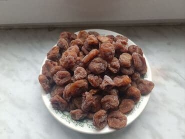 iran peçləri işlənmiş: Təbii qurutma üsulu ilə hazırlanmış quru əncir.Metrolara çatdırılma — 1