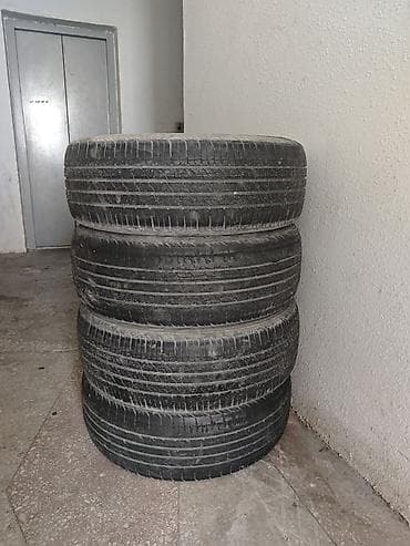 4 ədəd təkər satılır. Qiymət 50 azn
215/55/R18