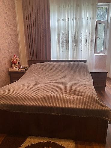 Ev və bağ: 2 təknəfərlik çarpayı, 2 tumba, Dolab, Komod, İşlənmiş — 2