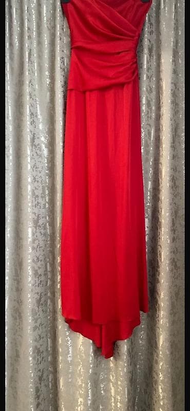 ereb qizili instagram: Qırmızı axşam/gecə geyimi - Model: Strapless (qol və çiyin hissəsiz) — 1