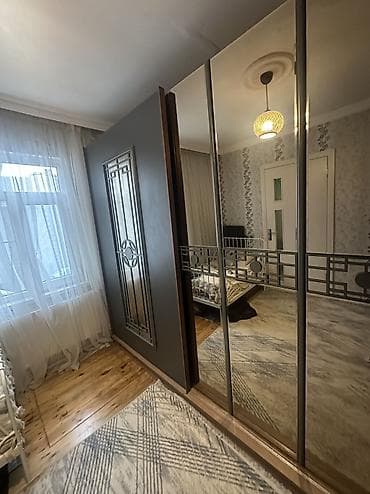 İşlənmiş, 2 qapılı, Güzgülü, Digər rəng, Digər material, Kupe, Düz dolab — 2
