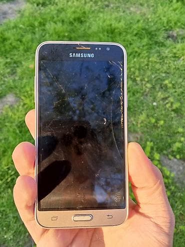 Samsung Galaxy J2 2016, 4 GB, rəng - Qızılı, İki sim kartlı