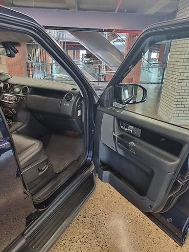 radiator işlənmiş: Land Rover Discovery: 3 l | 2015 il 140000 km Ofrouder/SUV — 5