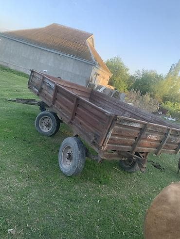 retro avtomobil: Belarus MTZ traktoru tekerleri teze matoru teze yiglib akmiyatoru — 10