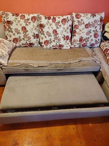 islənmis divan: Divan, Bazalı, Süni dəri — 3