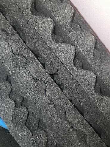 studio monitoru: Studiyo səs yazısı üçün tam peşəkar set - Audio interfeys: MOTU M2 — 8