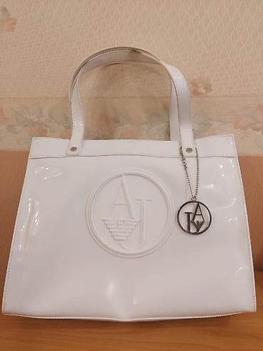 LIFAN: Italiyanin meshur Armani Jeans markasinin ag cantasi. ROMA-dan alinib — 1