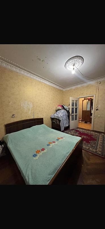 nizami rayonu ev: Xalqlar dostluğu,Nizami rayonu,Bəhruz Nuriyev küçəsi 42, mənzil 37 — 4