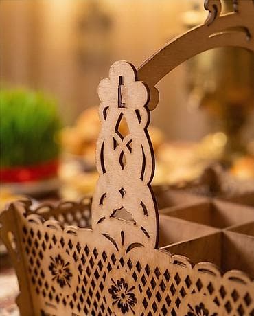 novruz cerezleri: Taxta bəzəkli 9 bölməli çərəz qabı — 2