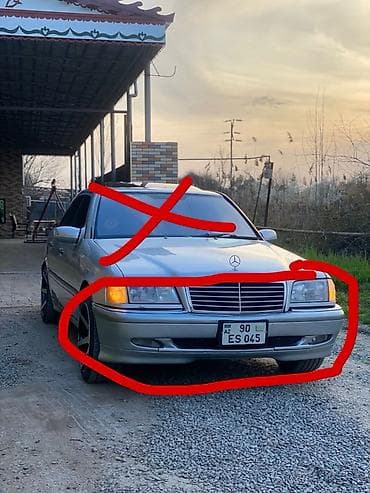 Mercedes-Benz C‑Class (W202) sedan Bufer ve spoyrel satılır ikisine