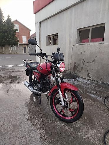 nova moto: Moped/Motorsiklet – qırmızı rəngdə, şəhər içi və gündəlik istifadə — 1