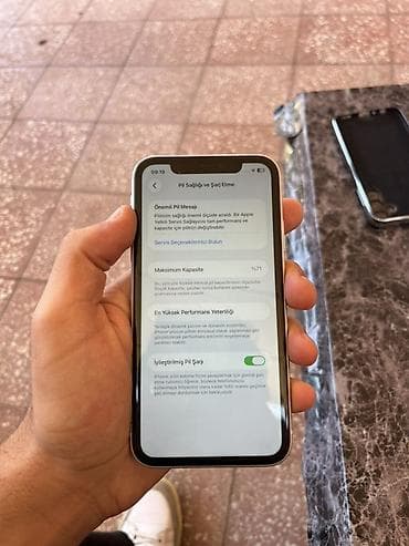 16 pro max gold: IPhone 11, Ağ — 3