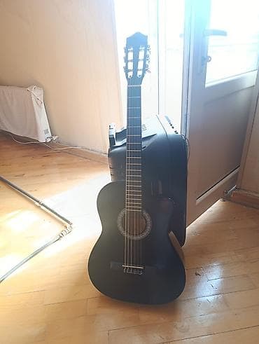 gitara simi: Klassik gitara – qara rəng - Korpus: tam klassik forma, dairəvi — 1