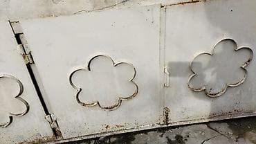 Gəncə şəhəri, mərkəzdə Metal pilləkən məhəccəri və aşağı — 3