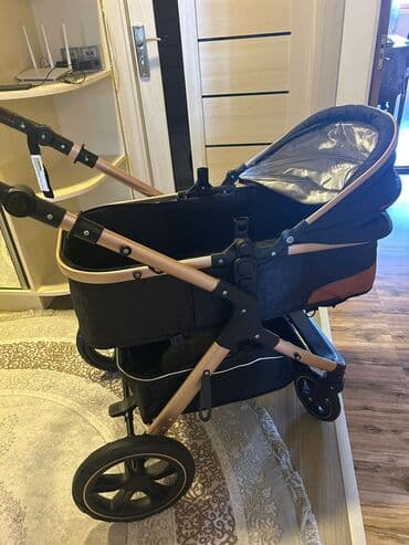 uşaq kolyaskaları: Çıxarıla bilən beşikli araba, İşlənmiş, Cins: Oğlan, Yaş: <1 ay — 3