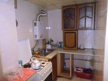 bina az musfiq qesebesi kohne tikili: Nərimanov rayonu,Aristokrat klinika yaxınlığı.5 mərtəbəli binanın,4-cü — 5