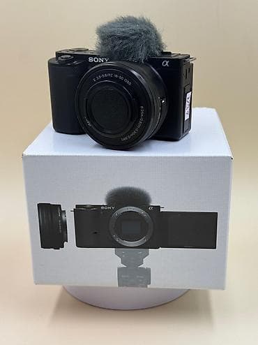 Sony zv e 10 
Yeni. Linzası və hər bir komponenti qutusuynan verirem