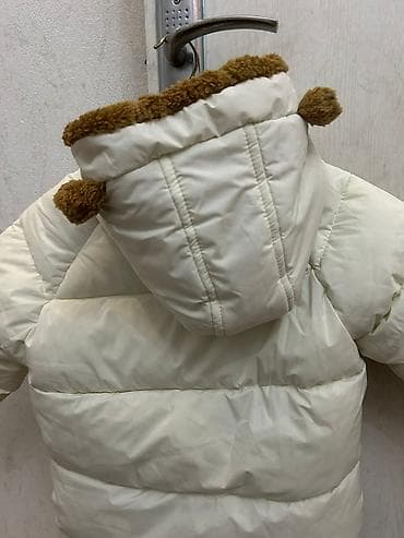 Üst geyimləri: Ölçü: 3-4yaş (100sm) Təzədir, heç geyinilməyib, kiçik oldugu üçün — 2