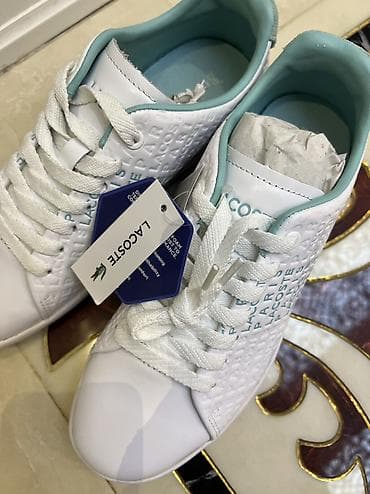 boks krasovkası: Lacoste 37 razmer, yenidir. İstanbuldan alınıb. Lacoste qadın — 5