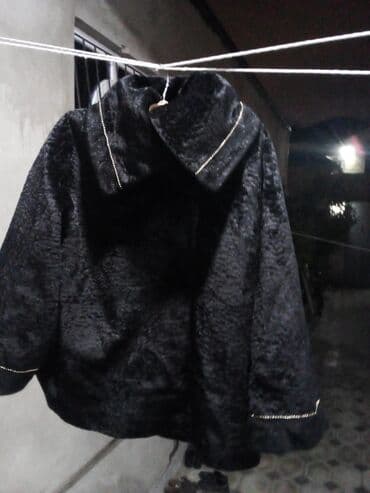 klassik qadin pencekleri: Qadın üst geyimləri dəsti 1) Qara qısa palto - Yumşaq, tüklü tekstura — 1