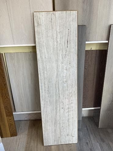 Laminat yeni geldi rusiya isdesali. 
8 lik kivadrati 12 m