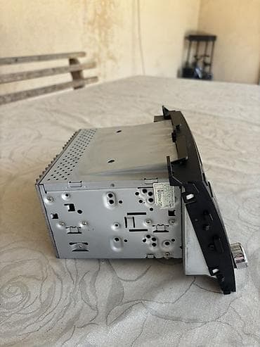 Мониторы: Toyota Land Cruiser Prado 2006 modelindən sökülmüş orijinal monitor — 2