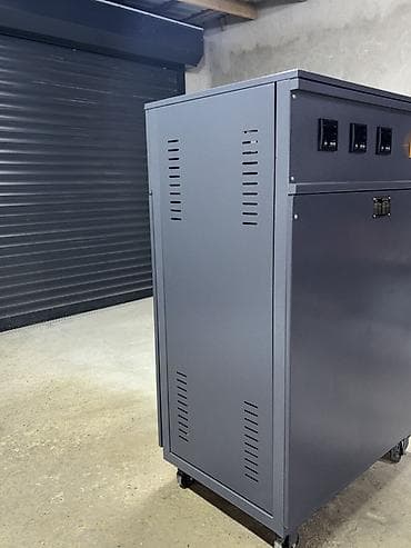 Tikinti daşları: Sənaye tipli üçfazalı elektrik stabilizatoru/transformator dolabı - — 3