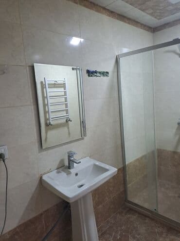 bakıda 1 otaqlı mənzillərin qiyməti: Saray, 2 otaqlı, Yeni tikili, 70 kv. m — 7