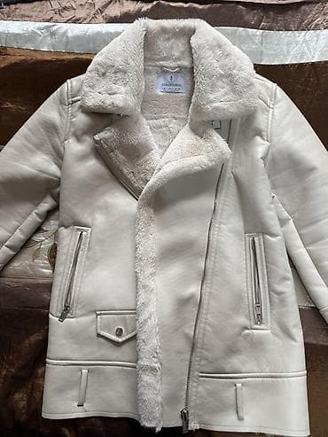 ağ kepka: Palto, Stradivarius, S, rəng - Ağ — 2