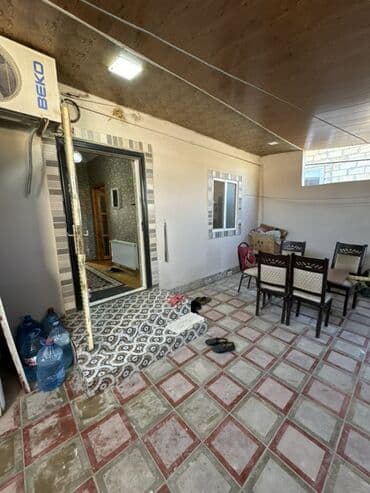 hökməlidə: Hökməli 3 otaqlı, 81 kv. m, Kredit var, Orta təmir — 9