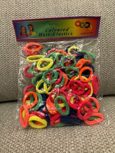 yuxuda sac rezini gormək: Saç üçün rəngli rezinlər. 100 ədədi 3 mnt — 1