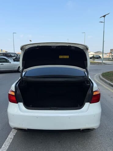 hybrid avtomobillər qiymətləri: Lexus LS: 4.6 l | 2009 il Sedan — 7