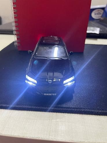 Metal kolleksiya oyuncaq avtomobil – “BWM760” sedan modeli - Rəng — 5