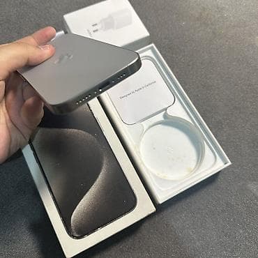 IPhone 15 Pro, 256 GB, Natural Titanium, Face ID — 6