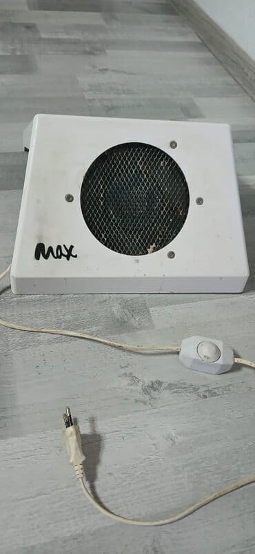 dirnaq masası: Masaüstü dırnaq tozuduran (toz kollektoru) - Brend yazısı: “Max” - — 2