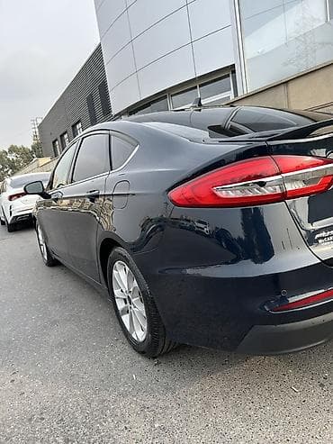 hyundai elantra diffuser: Ford Fusion: 1.5 l | 2020 il 135400 km Sedan — 9