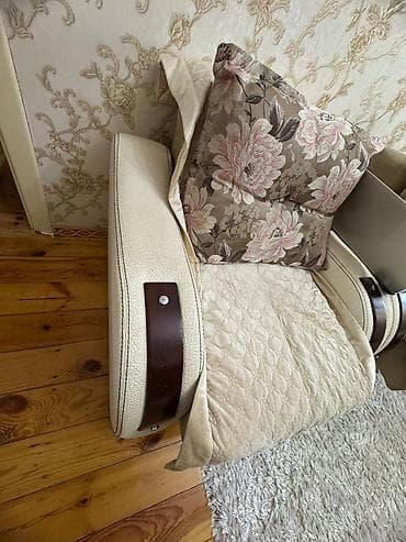 divan alisi: İşlənmiş, Klassik divan, Divan, Bazalı, Açılan — 4