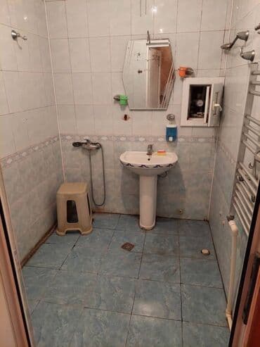 kiraye evler elmler metrosu: Nizami rayonu (Neftçilər metrosu yaxınlığında 24-cü Polis bölməsi — 10