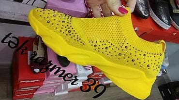 krosovkalar: Krossovka ve ketlər — 4