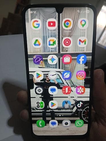 Samsung Galaxy A17, 256 GB, rəng - Qara, Barmaq izi