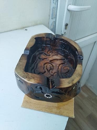 dekor aboylar: Əl işləri dəsti – ağac oyması külqabı və piroqrafiya tabloları - — 3