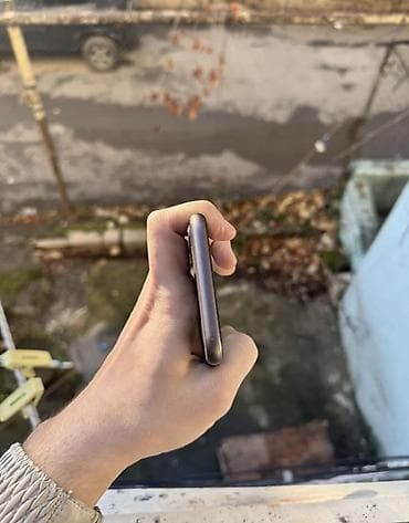 islenmis iphone x: IPhone 11, 64 GB, Qara, Face ID — 6