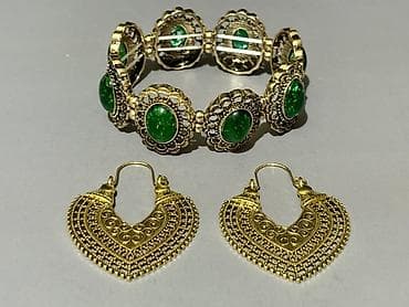 broş: Qızılı rəngdə etnik üslublu sırğa və brelok dəsti - Tərkib: metal — 2