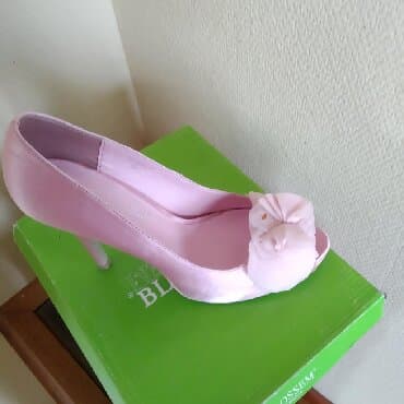 женские бежевые замшевые туфли: Туфли, Размер: 38, цвет - Розовый, Новый — 2